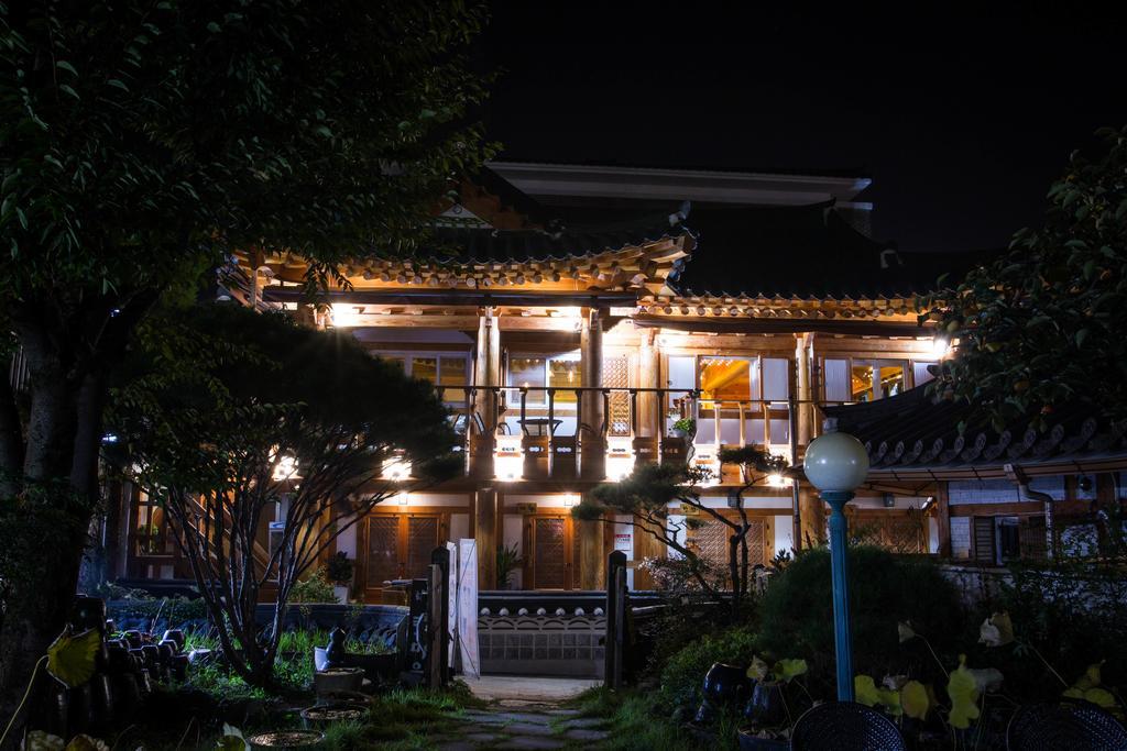 Laon Hanok Gguljam Чонджу Екстер'єр фото