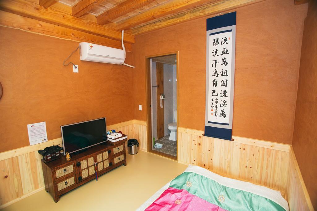 Laon Hanok Gguljam Чонджу Екстер'єр фото