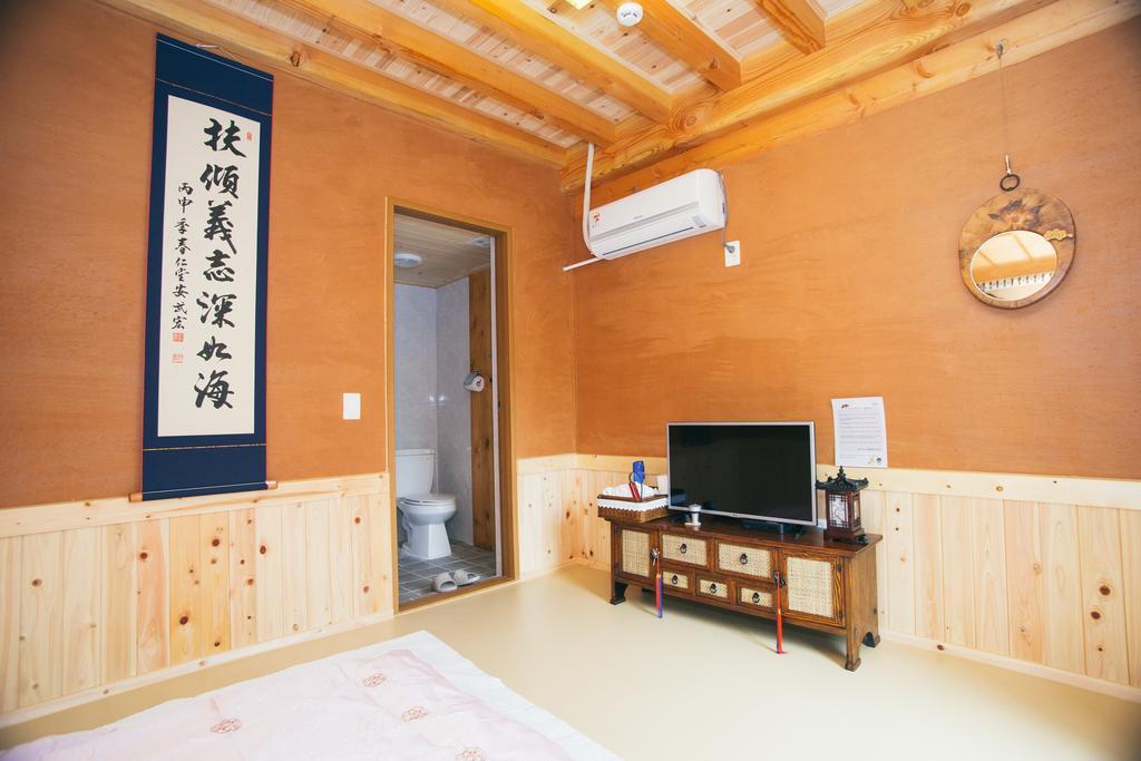 Laon Hanok Gguljam Чонджу Екстер'єр фото