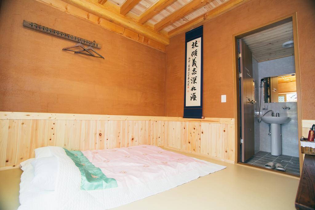 Laon Hanok Gguljam Чонджу Екстер'єр фото
